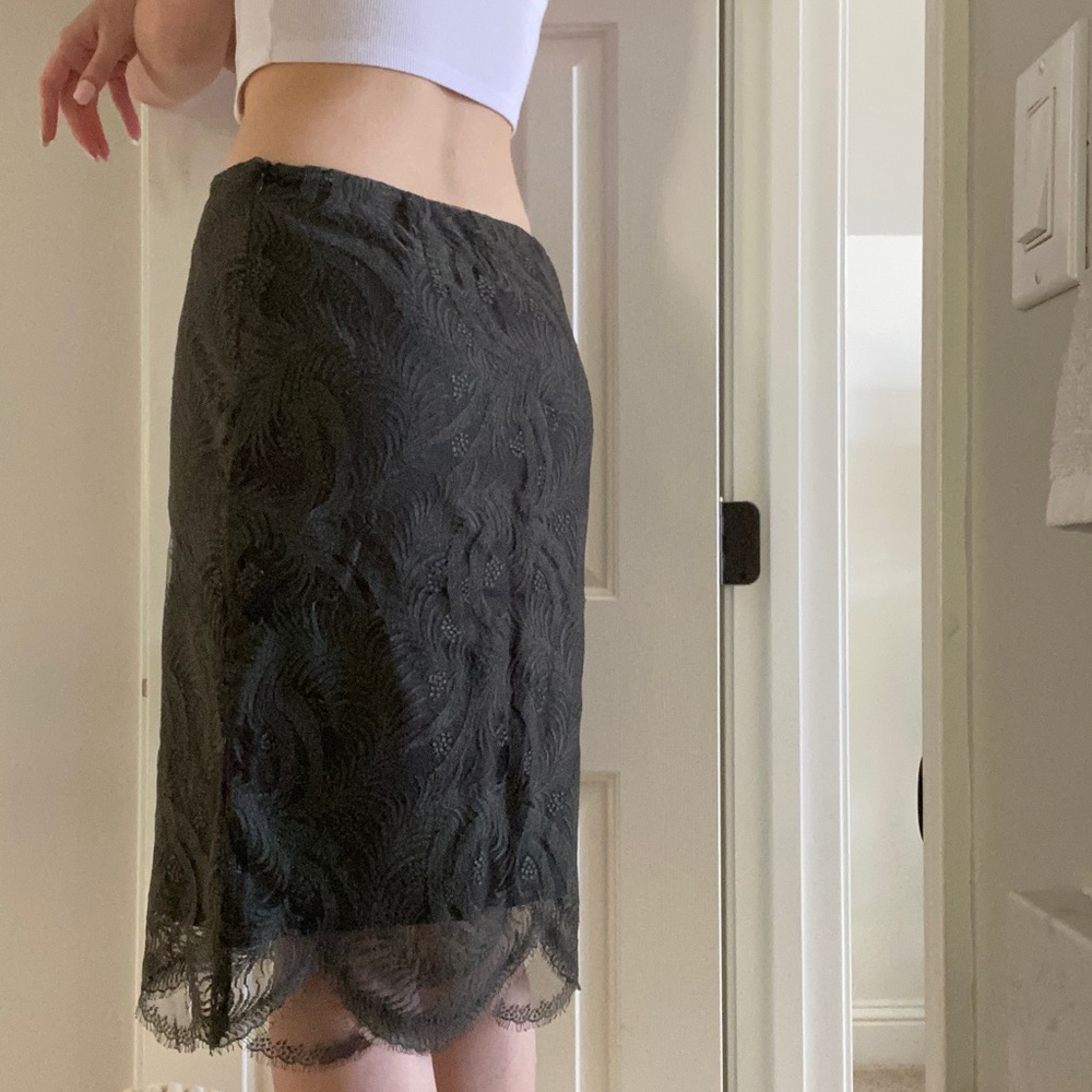 Club Monaco green laced skirt